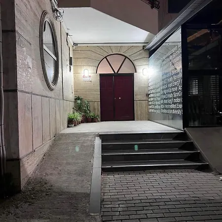 The Prism - Modern In Center Apartman Tirana