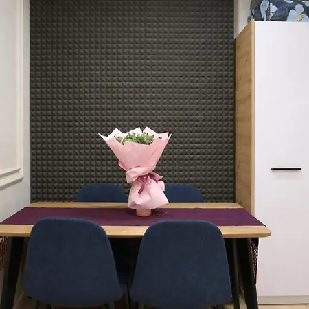 The Prism - Modern In Center Lägenhet Tirana