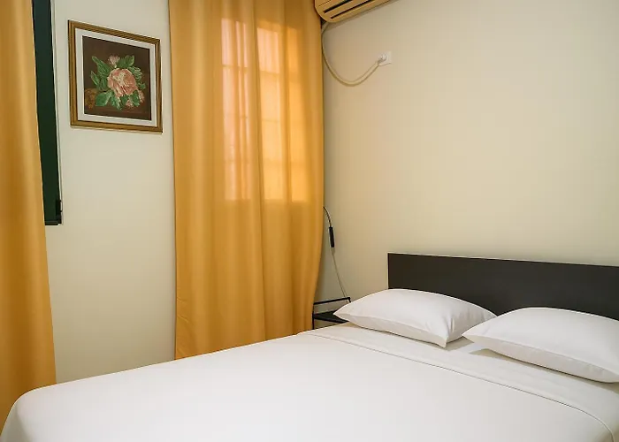 The Prism - Modern In Center